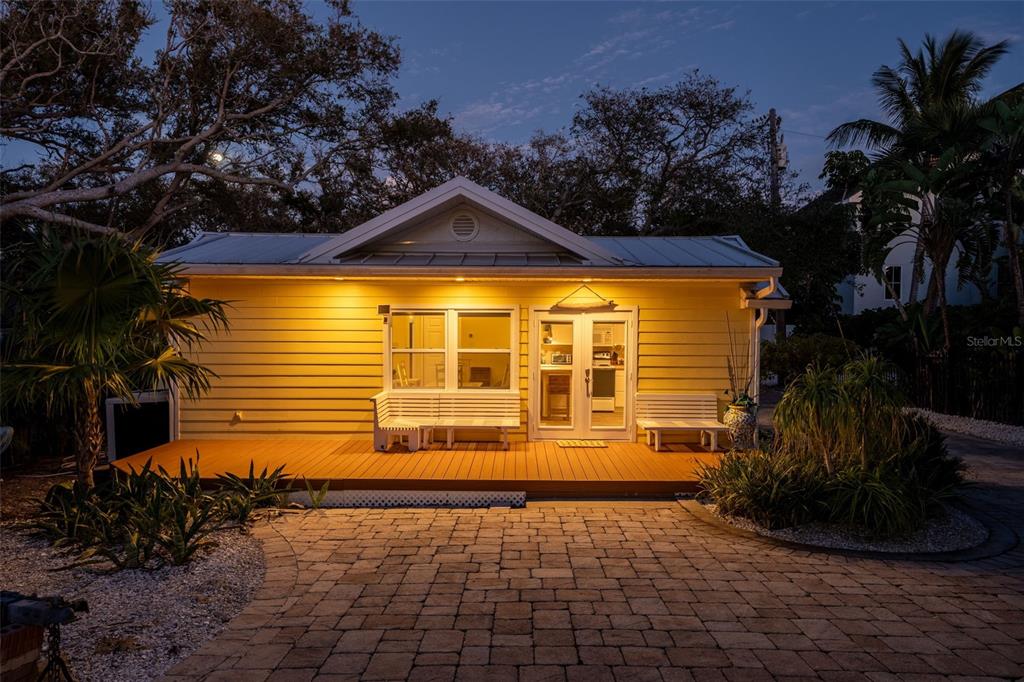 7152 Point Of Rocks Circle Sarasota, FL 34242 - Photo 78 of 88 a front view of a house with a yard