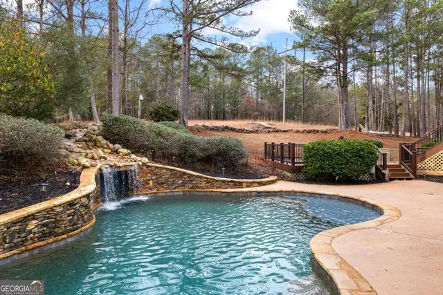 $595,000 | 113 Glenn Eagle Point, LaGrange, GA 30241