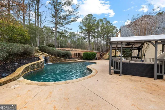 $595,000 | 113 Glenn Eagle Point, LaGrange, GA 30241