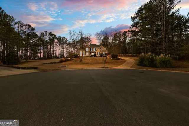 $595,000 | 113 Glenn Eagle Point, LaGrange, GA 30241