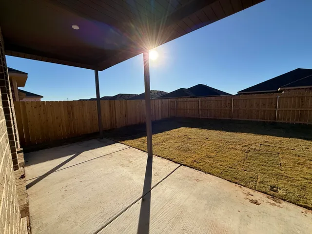 $2,500 | 3015 138th Place, Lubbock, TX 79423
