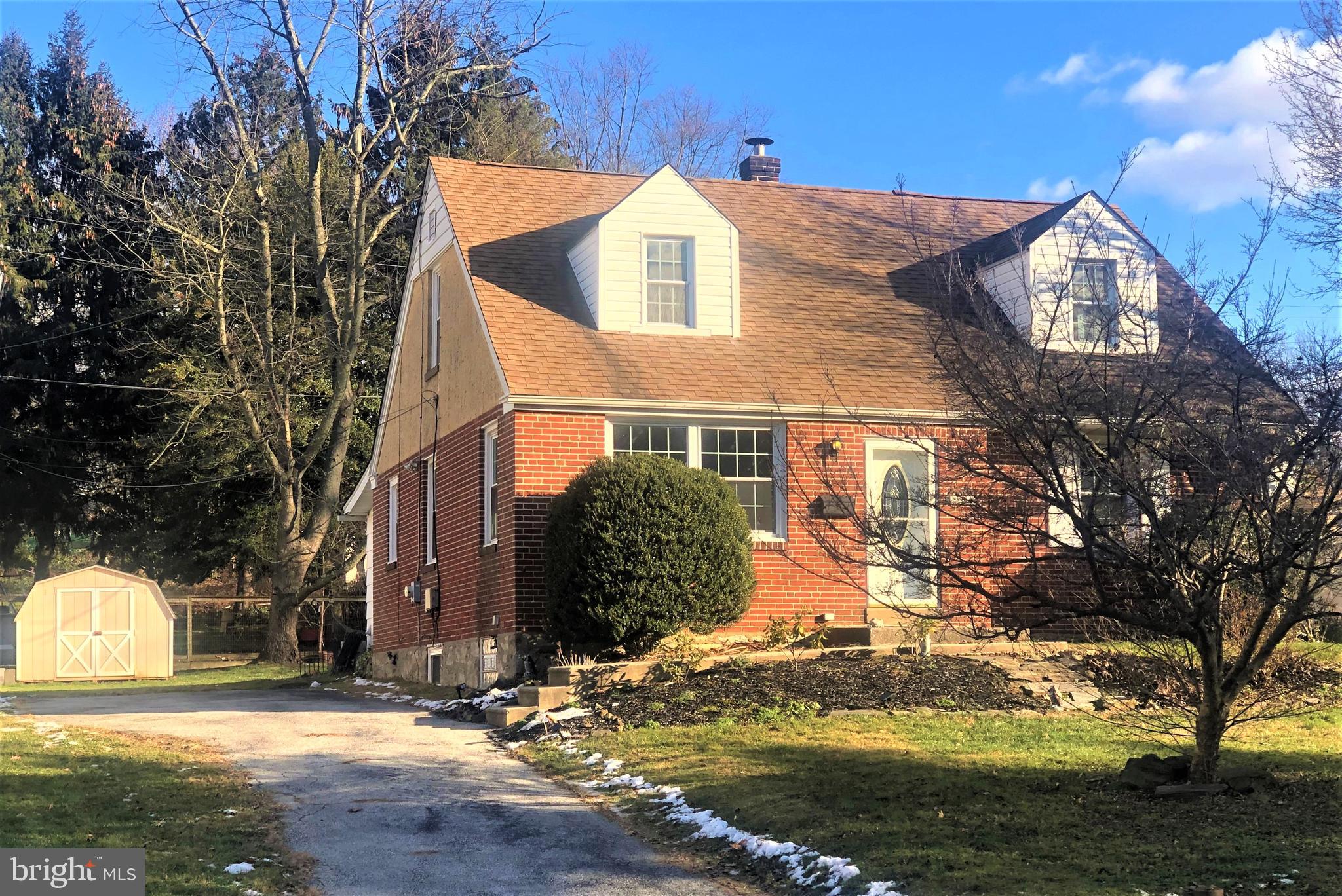 307 Madison Road Springfield, PA 19064 - Photo 22 of 22 Driveway