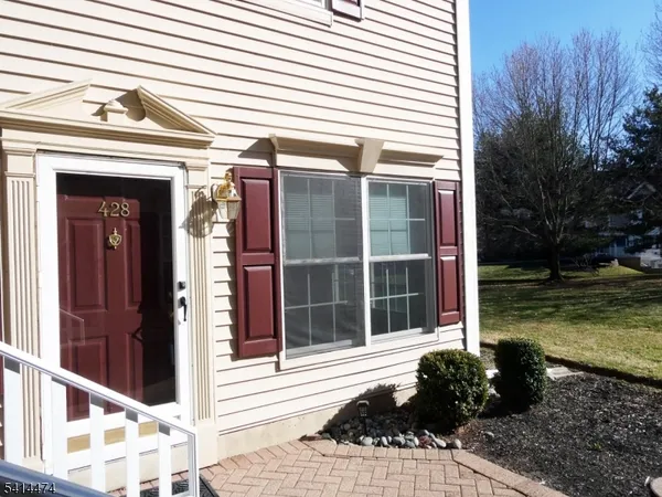 $395,000 | 428 Azalea Terrace, Somerville, NJ 08876