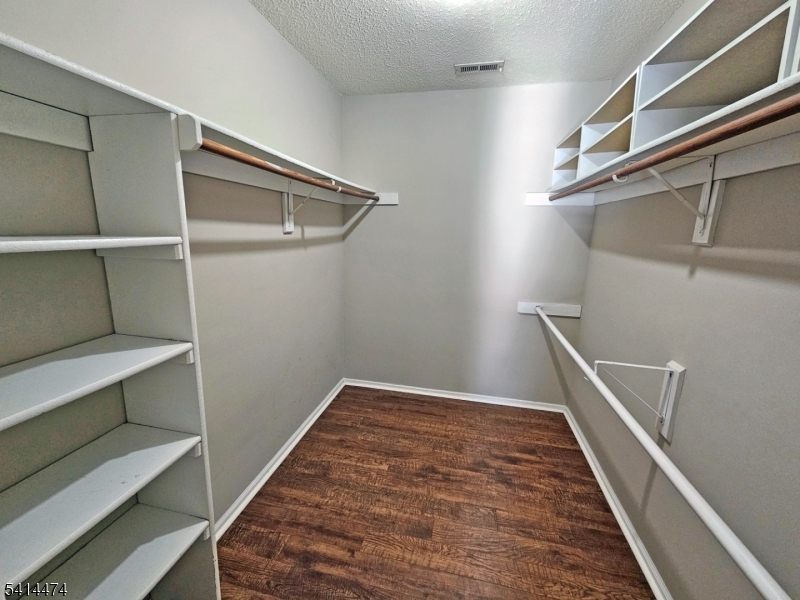 428 Azalea Terrace Somerville, NJ 08876 - Photo 14 of 20