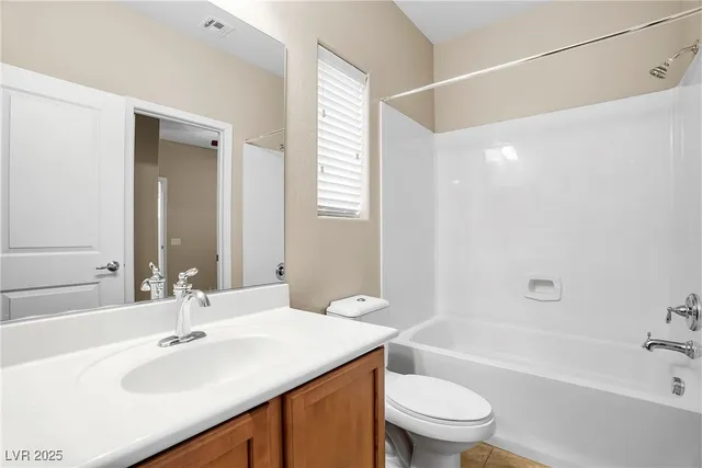 $2,495 | 11239 Filmore Heights Court, Las Vegas, NV 89135