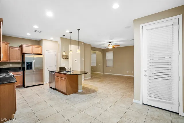 $2,495 | 11239 Filmore Heights Court, Las Vegas, NV 89135