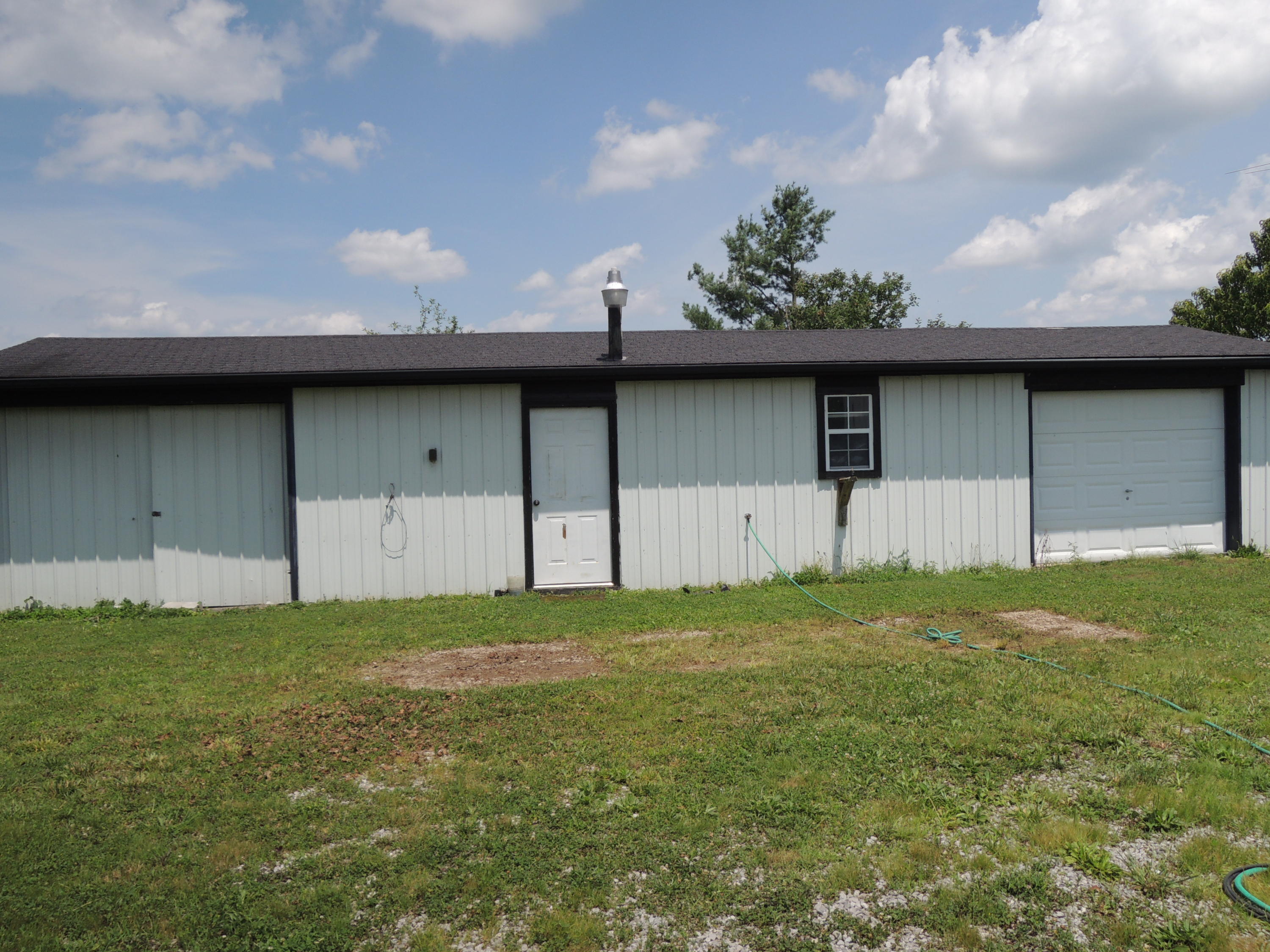 183 Gilbert Stephens Road Jamestown, TN 38556 - Photo 22 of 28 Davis 038