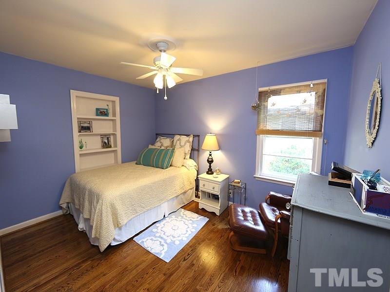 2811 Fordham Lane Raleigh, NC 27604 - Photo 12 of 17 Freshly painted cheerful bedroom.