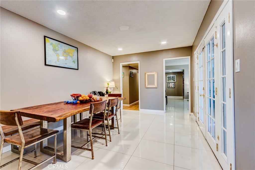 321 North Starfire Street Anaheim, CA 92807 - Photo 16 of 40