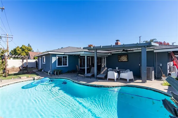 $1,195,000 | 321 North Starfire Street, Anaheim, CA 92807