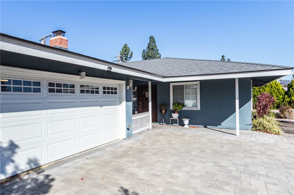 321 North Starfire Street Anaheim, CA 92807 - Photo 9 of 40