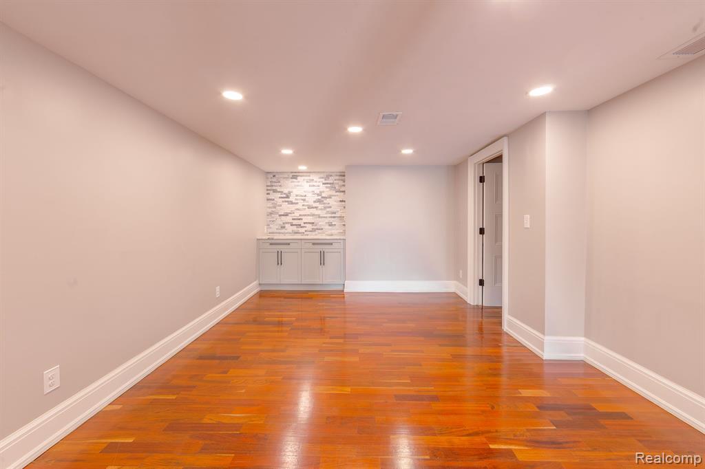 2970 Pheasant Ring Court Rochester Hills, MI 48309 - Photo 33 of 37