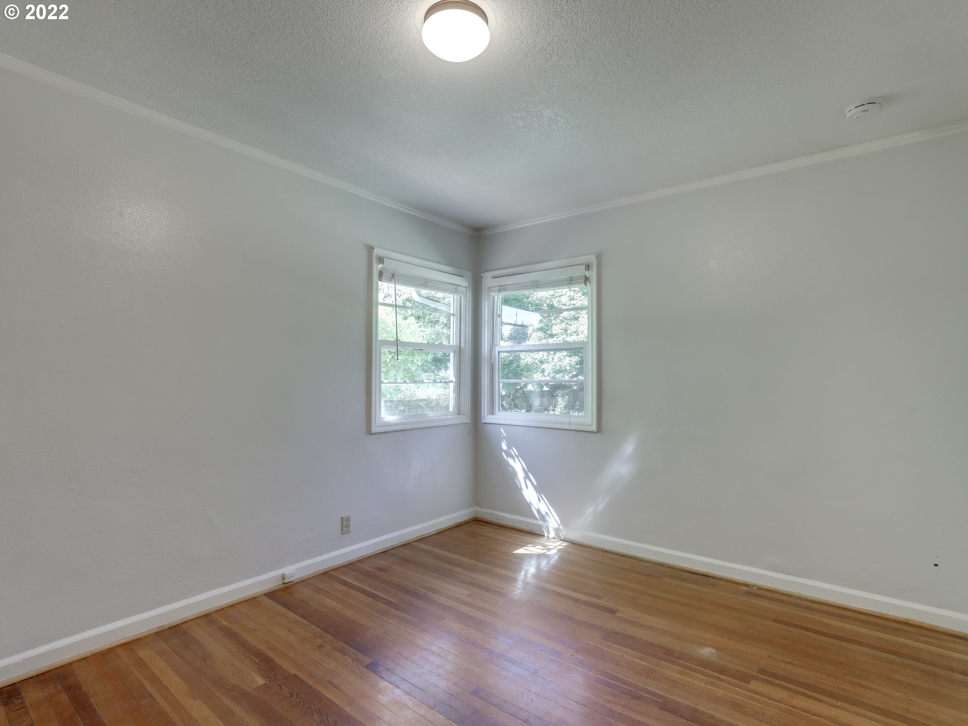 3011 Southwest Flower Terrace Portland, OR 97239 - Photo 17 of 30 Gallery Image 17