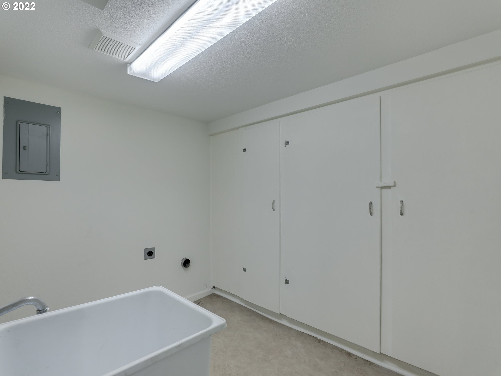 3011 Southwest Flower Terrace Portland, OR 97239 - Photo 22 of 30 Gallery Image 22
