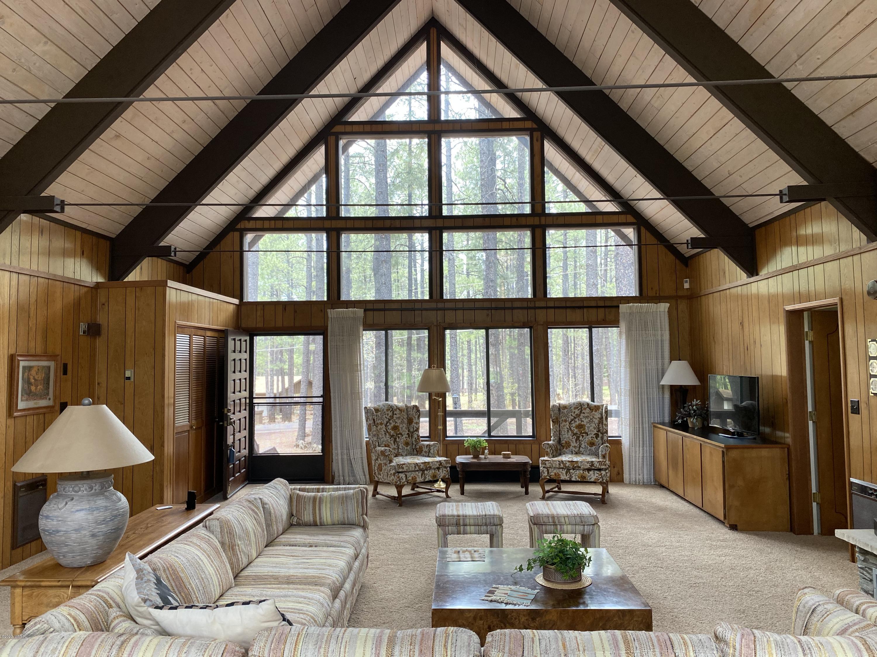 7319 Geronimo Road Pinetop, AZ 85935 - Photo 2 of 24 Gallery Image 2