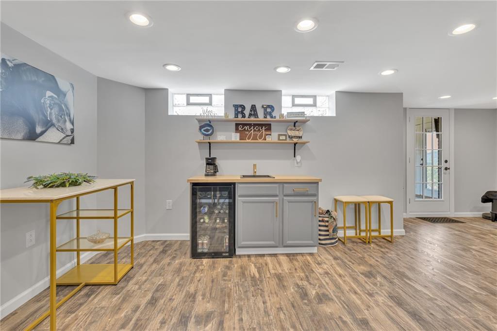3806 Sunflower Road New Brighton, PA 15066 - Photo 19 of 32 Gallery Image 19