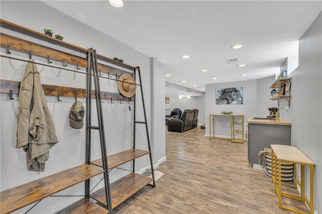 3806 Sunflower Road New Brighton, PA 15066 - Photo 21 of 32 Gallery Image 21