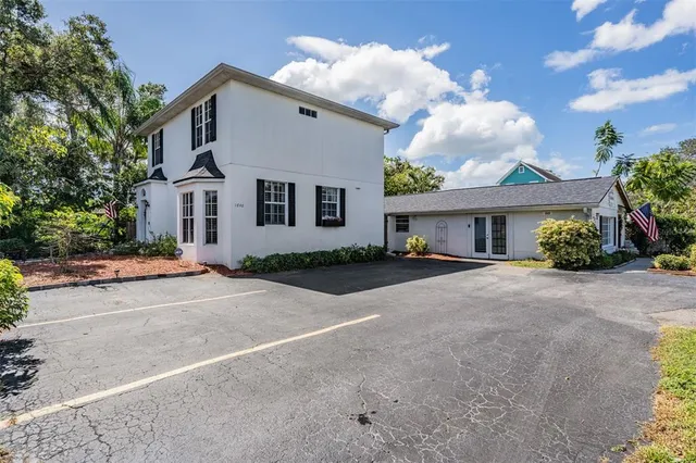 $650,000 | 1636 Nebraska Avenue, Palm Harbor, FL 34683