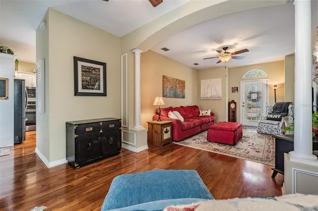 $650,000 | 1636 Nebraska Avenue, Palm Harbor, FL 34683