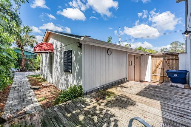 $650,000 | 1636 Nebraska Avenue, Palm Harbor, FL 34683