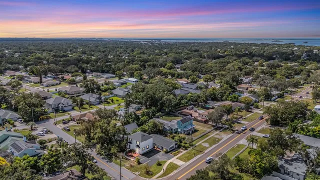 $650,000 | 1636 Nebraska Avenue, Palm Harbor, FL 34683