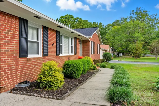 $420,000 | 2101 Shady Lane, Monroe, NC 28110