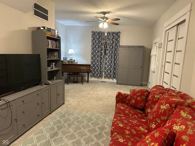 $389,900 | 6953 Highway 29, Michigantown, IN 46057