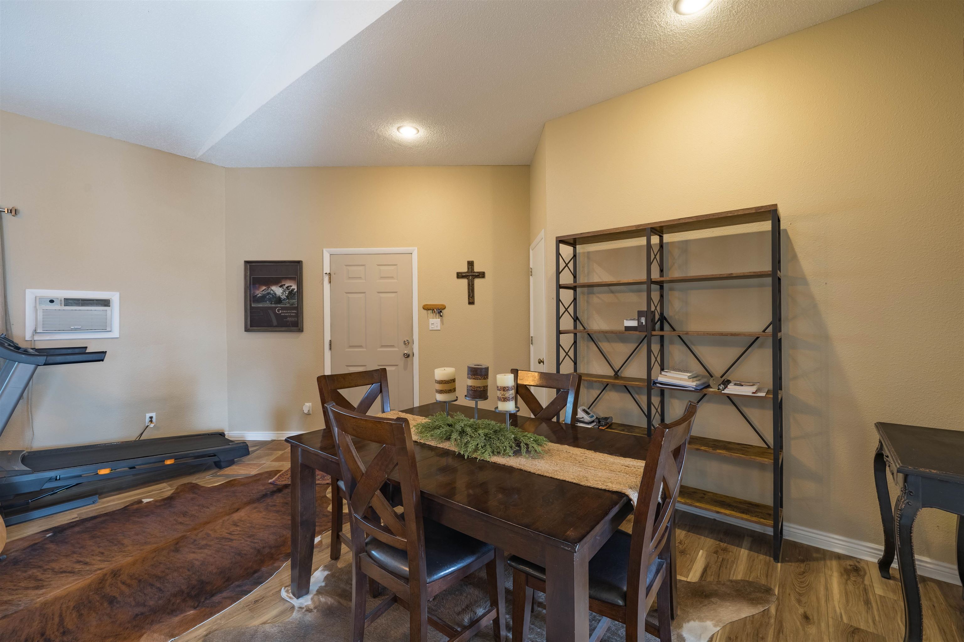 3335 Plateau Street Casper, WY 82601 - Photo 12 of 43