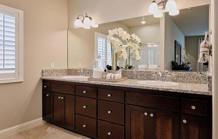 715 Strada Street, Unit 68 Lemoore, CA 93245 - Photo 6 of 10 Gallery Image 6