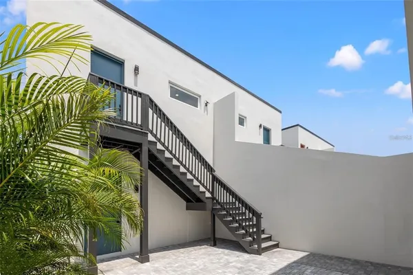 $5,700 | 3023 1st Avenue South, St. Petersburg, FL 33713