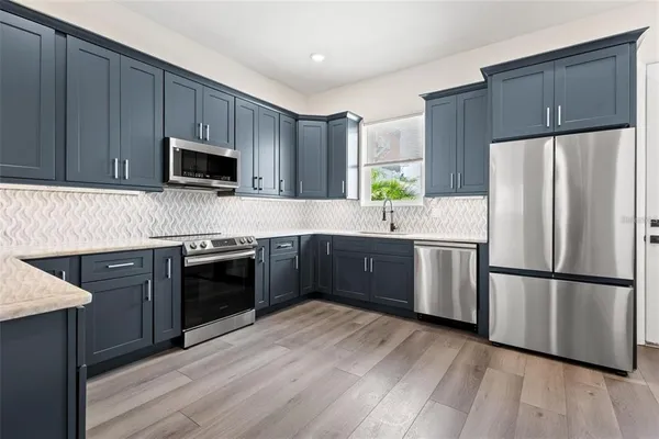 $5,700 | 3023 1st Avenue South, St. Petersburg, FL 33713