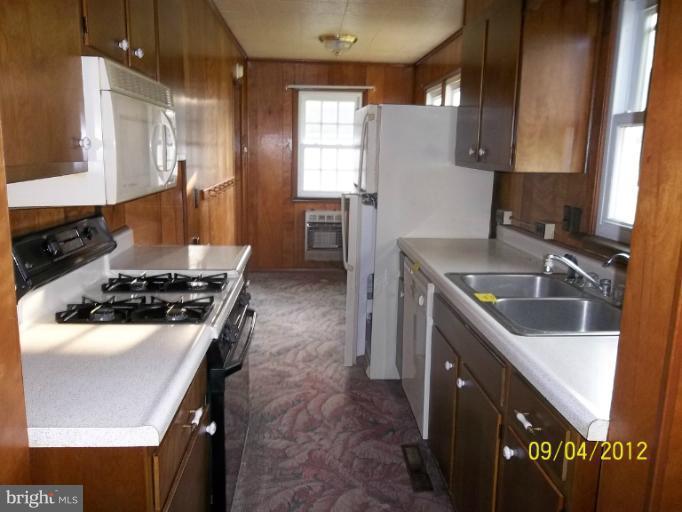 2234 Elliott Island Road Vienna, MD 21869 - Photo 3 of 16 Kitchen