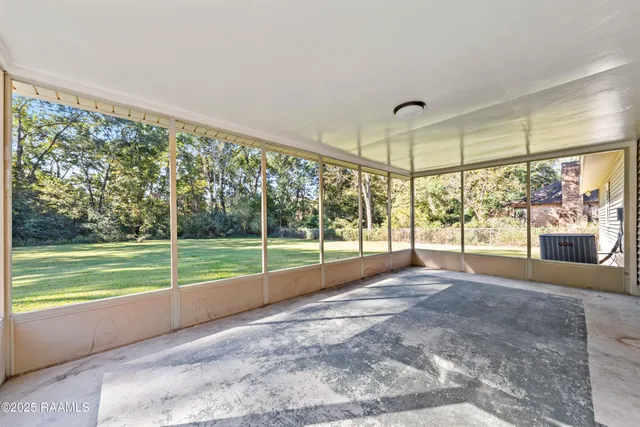 $290,000 | 169 Greenfield Drive, Carencro, LA 70520