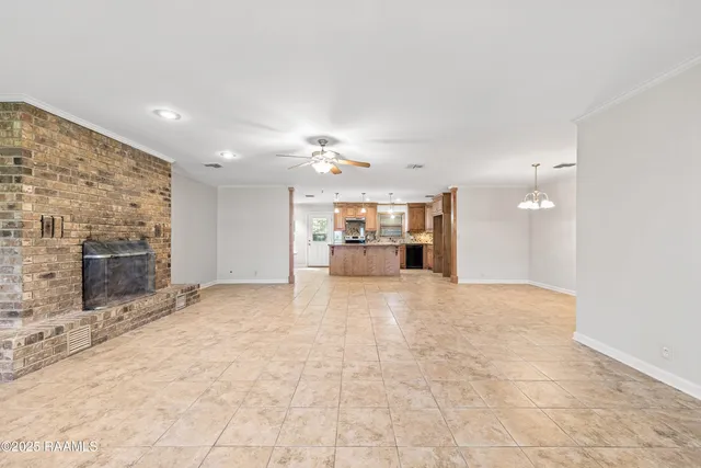 $290,000 | 169 Greenfield Drive, Carencro, LA 70520