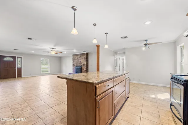 $290,000 | 169 Greenfield Drive, Carencro, LA 70520