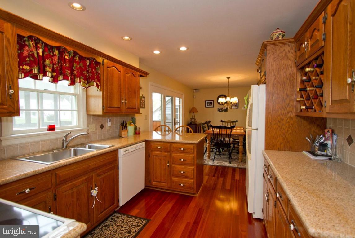 10 Center Square Road Leola, PA 17540 - Photo 17 of 38 Gallery Image 17