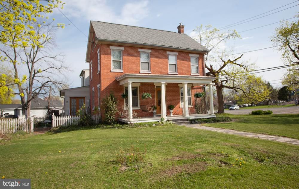 10 Meeting House Spring Road Carlisle, PA 17013 - Photo 1 of 25 Gallery Image 1