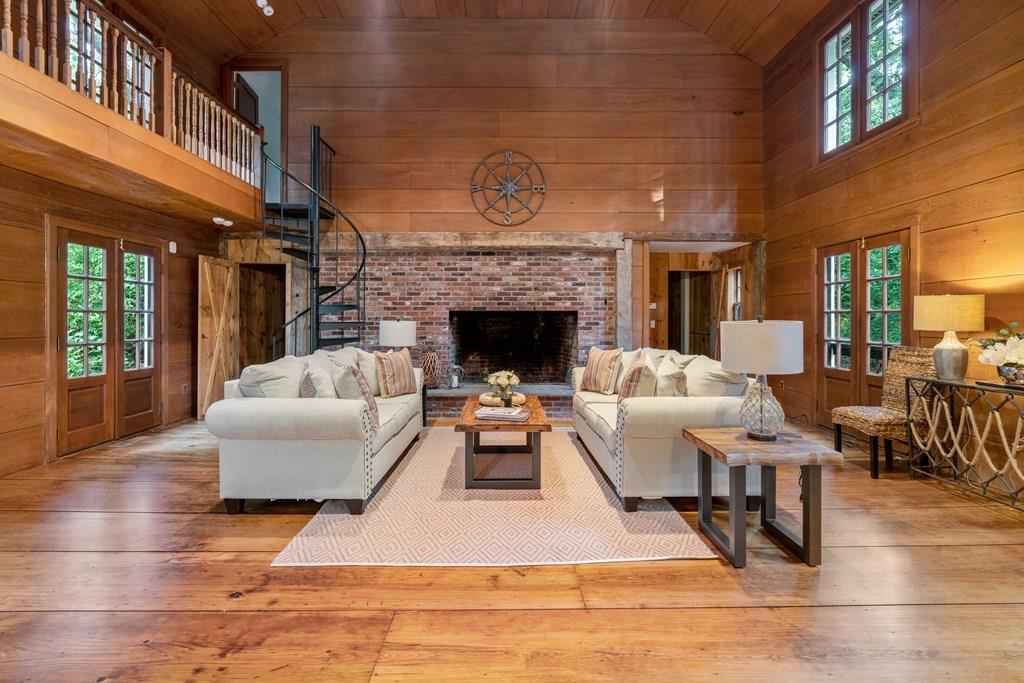 545 Common Street Dedham, MA 02026 - Photo 5 of 40 Gallery Image 5