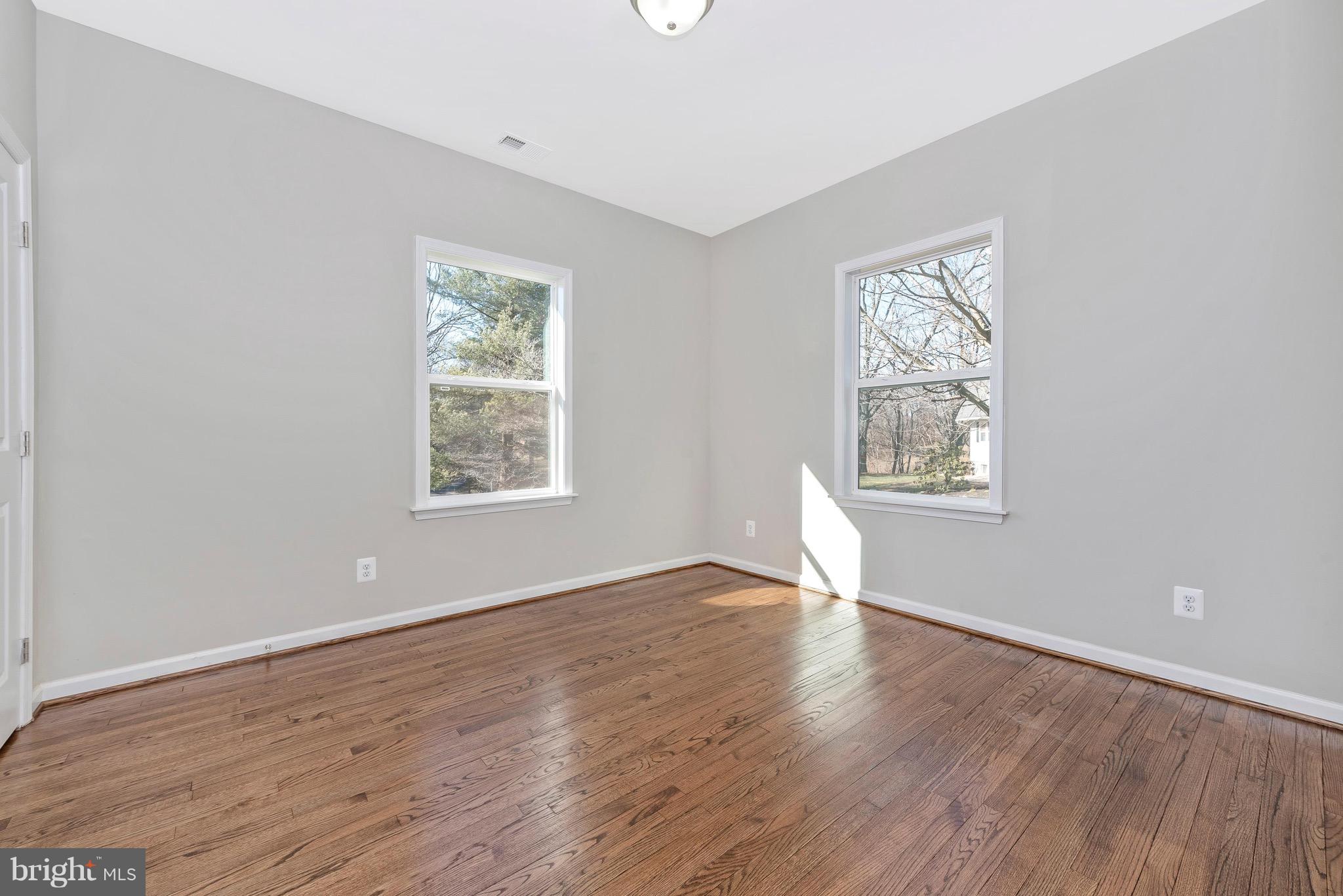 5411 Sidney Road Mount Airy, MD 21771 - Photo 11 of 32 Main level bedroom/office.
