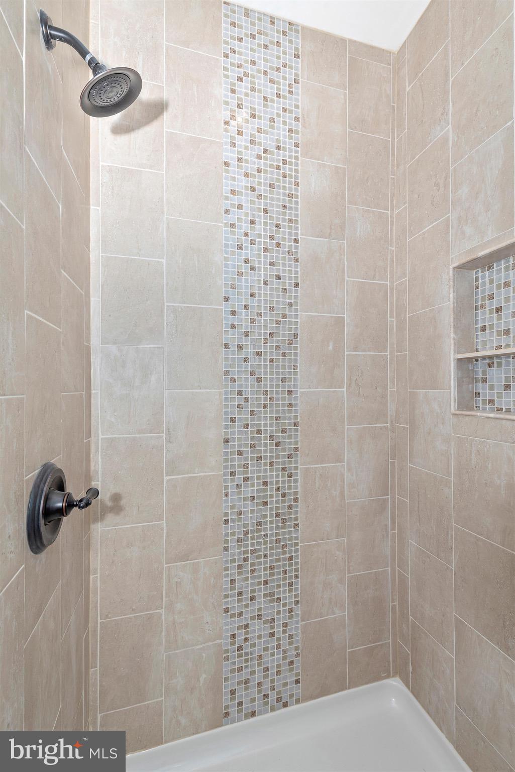5411 Sidney Road Mount Airy, MD 21771 - Photo 13 of 32 Shower in main level full bath.