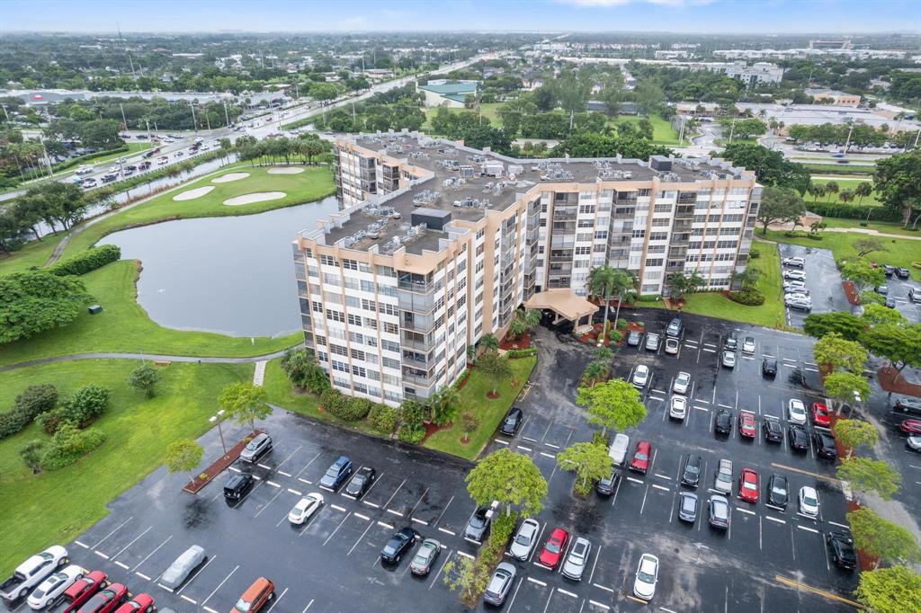 1200 St Charles Place, Unit PH7 Pembroke Pines, FL 33026 - Photo 24 of 28 aerial view of a city