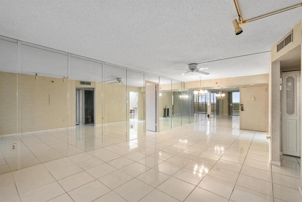 1200 St Charles Place, Unit PH7 Pembroke Pines, FL 33026 - Photo 3 of 28