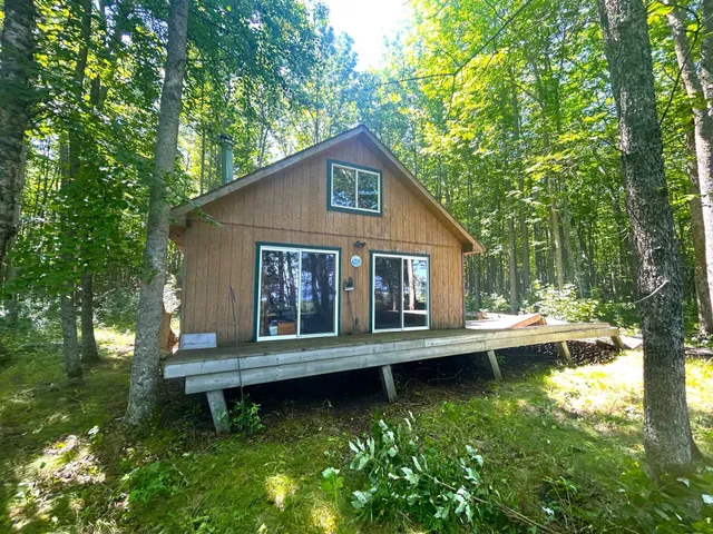 $238,000 | 16779 Angle Shoreline, Angle Inlet, MN 56711