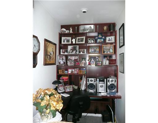179 Hall Road Aliquippa, PA 15001 - Photo 11 of 16 Computer Room.