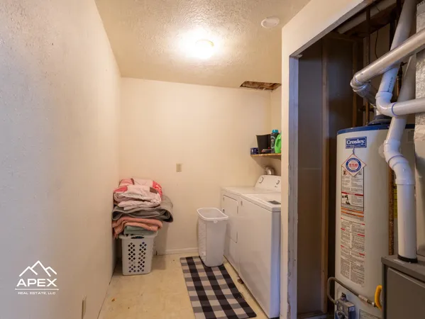 $359,000 | 123 Colonial Avenue, Evanston, WY 82930