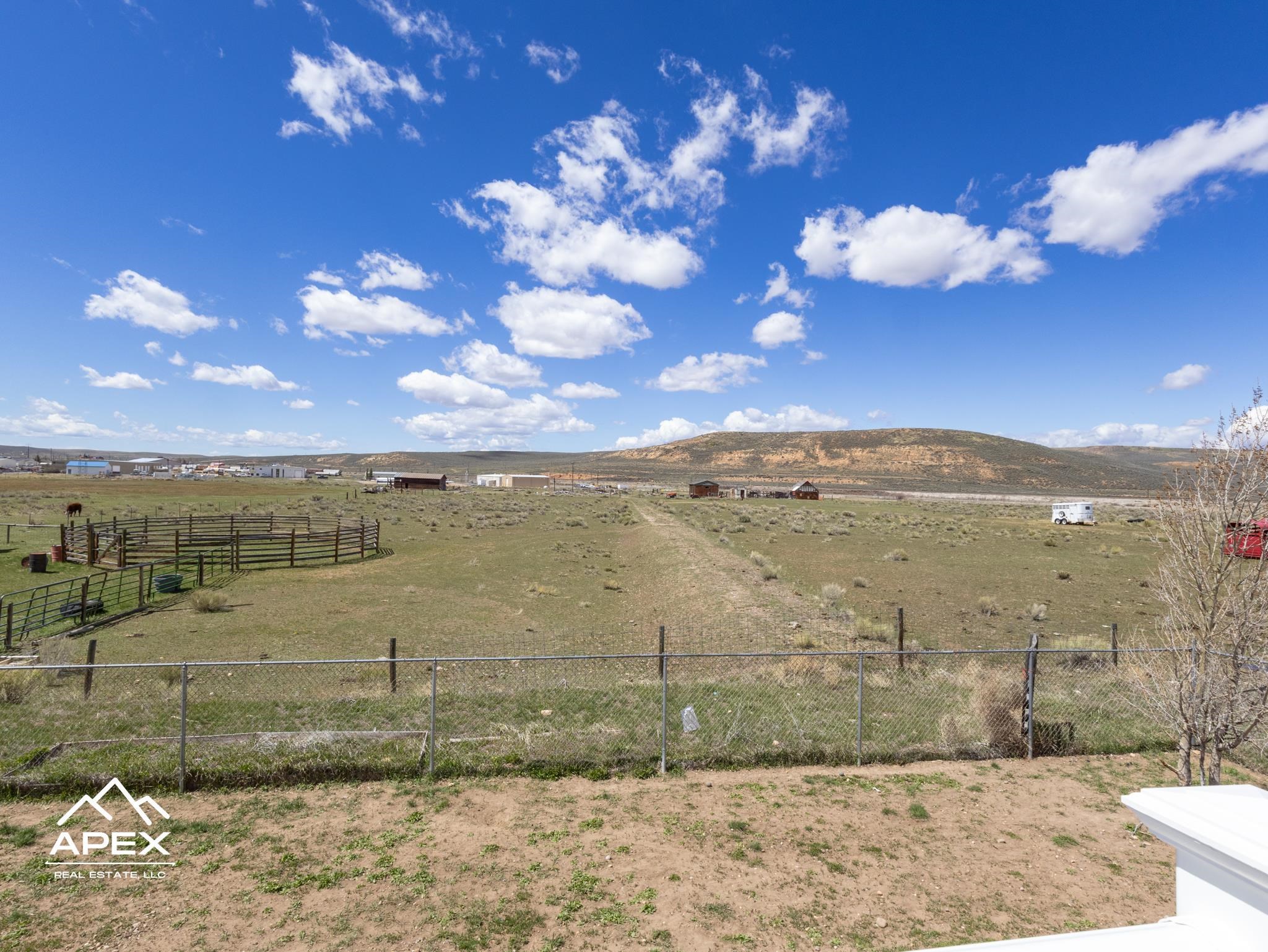123 Colonial Avenue Evanston, WY 82930 - Photo 21 of 25