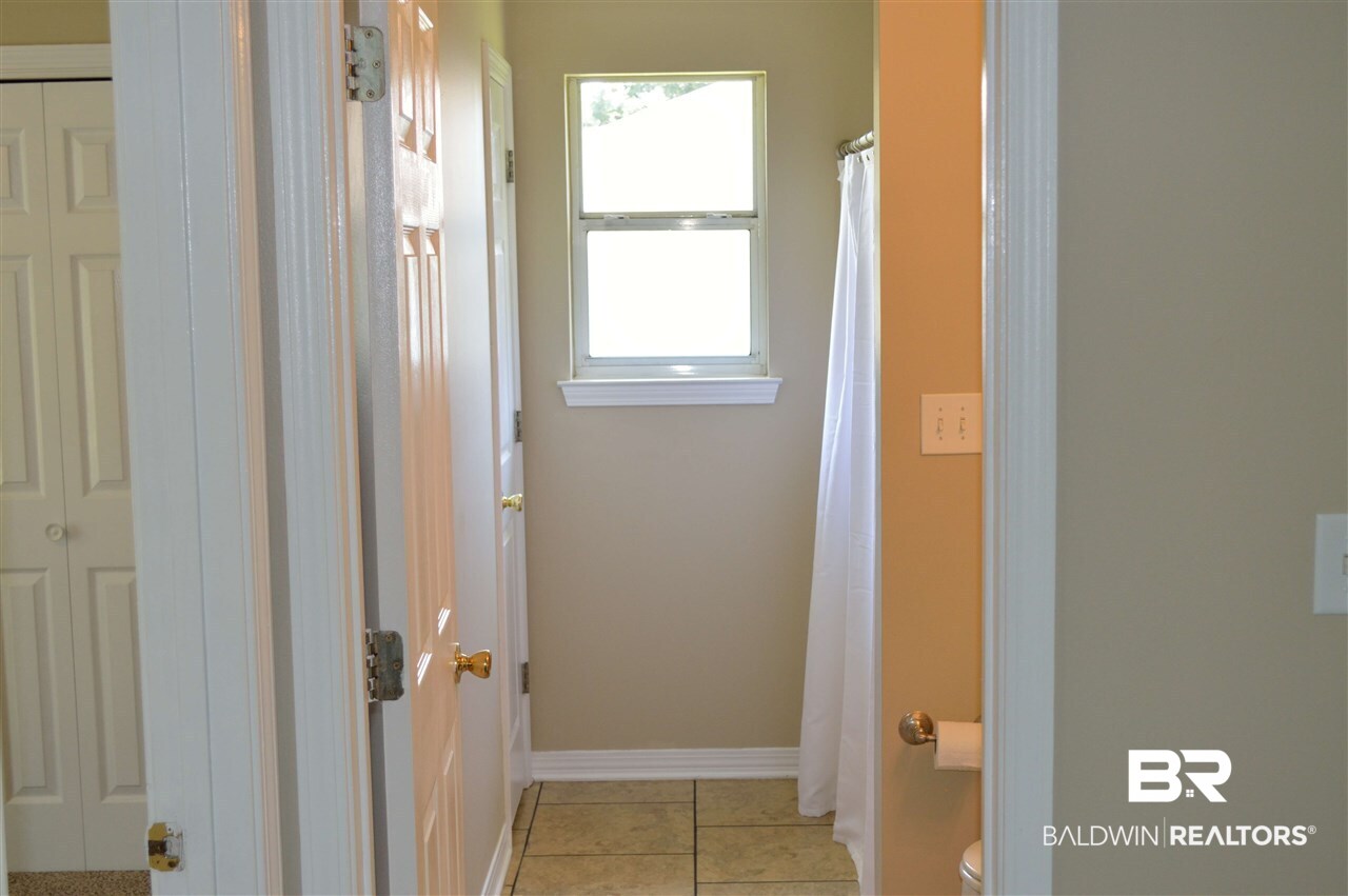 4954 Look Rook Road Orange Beach, AL 36561 - Photo 19 of 32 Guest Bath 2