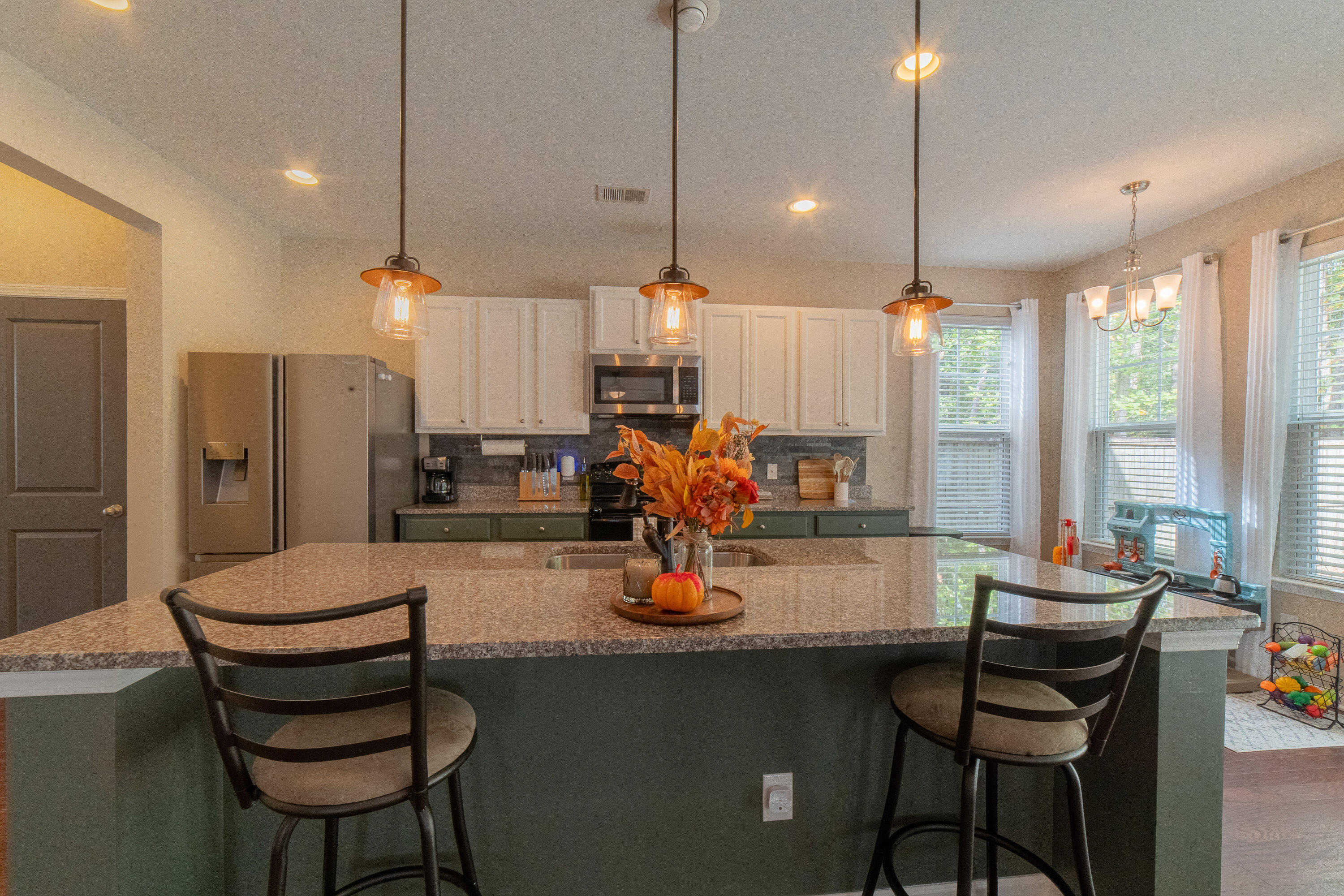 178 Hickory Ridge Way Summerville, SC 29483 - Photo 6 of 28 HRNOV3(6of12)