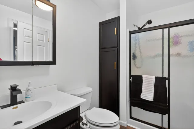 $457,900 | 767 Berkshire Drive, Saline, MI 48176