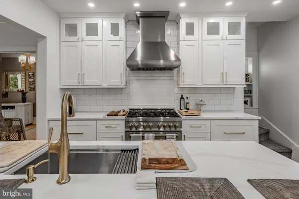 $2,195,000 | 305 Wister Road, Wynnewood, PA 19096